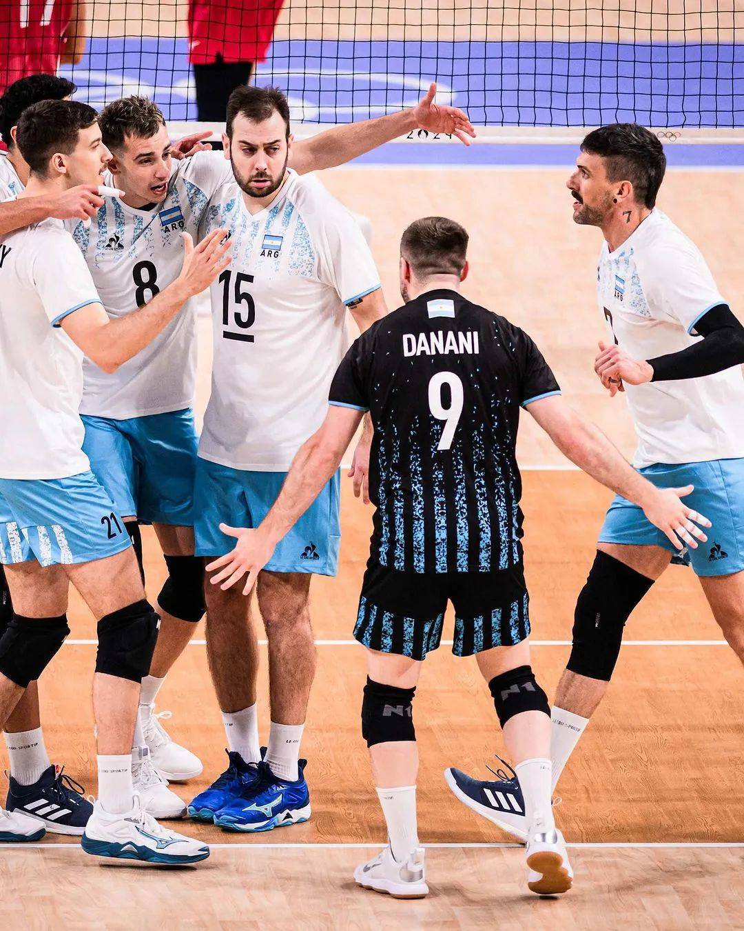 阿根廷篮球联赛中球员技艺登峰造极