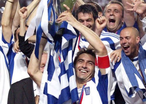 塞尔维亚男足逆袭希腊，晋级欧洲杯四分之一决赛