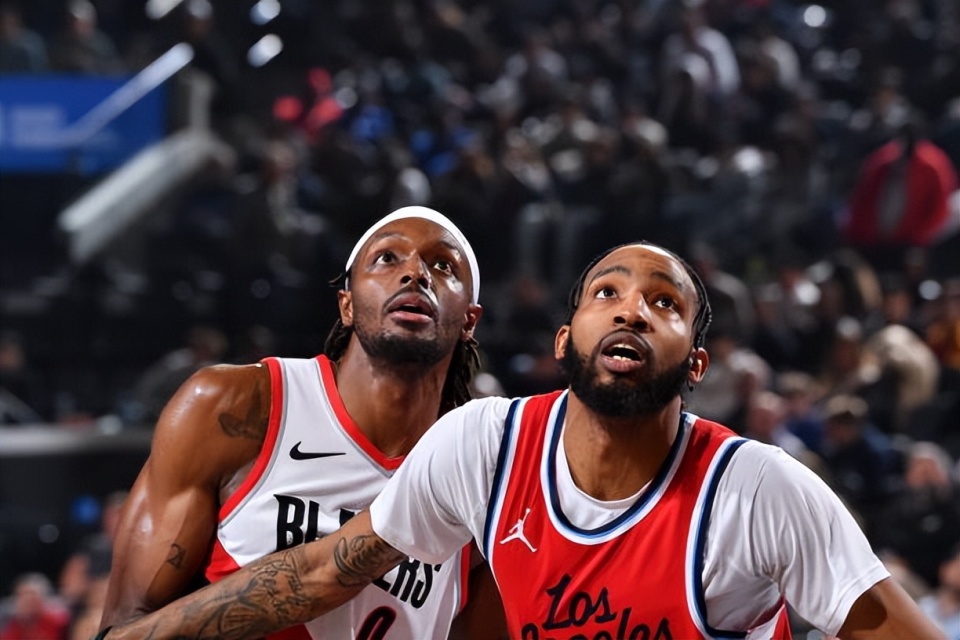 火箭队锋线深度不足，哈登意欲求购强援改善阵容