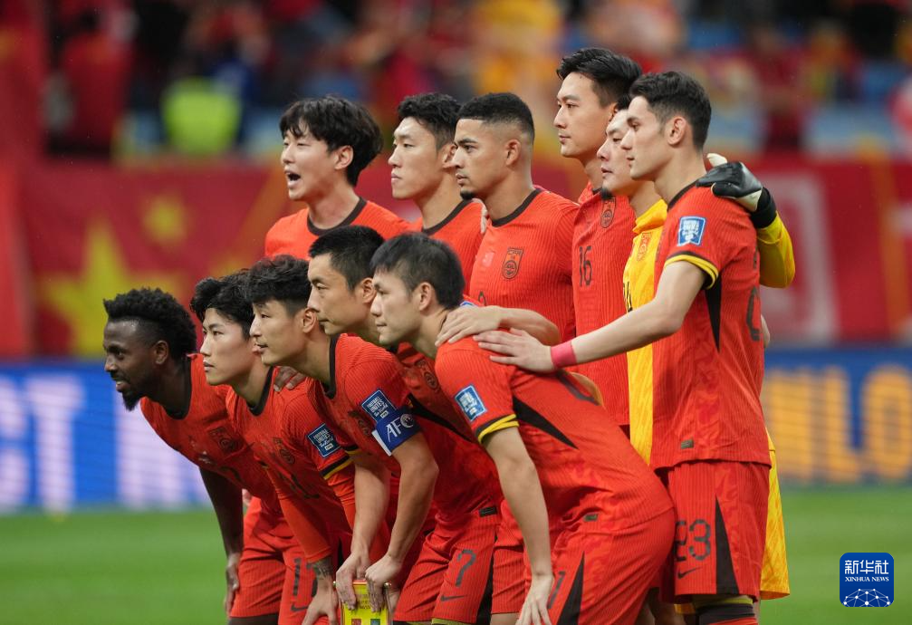 足球盛宴！国内豪门球队对决