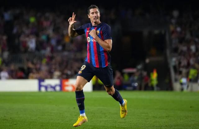 巴萨前锋再展神勇，球员状态回勇