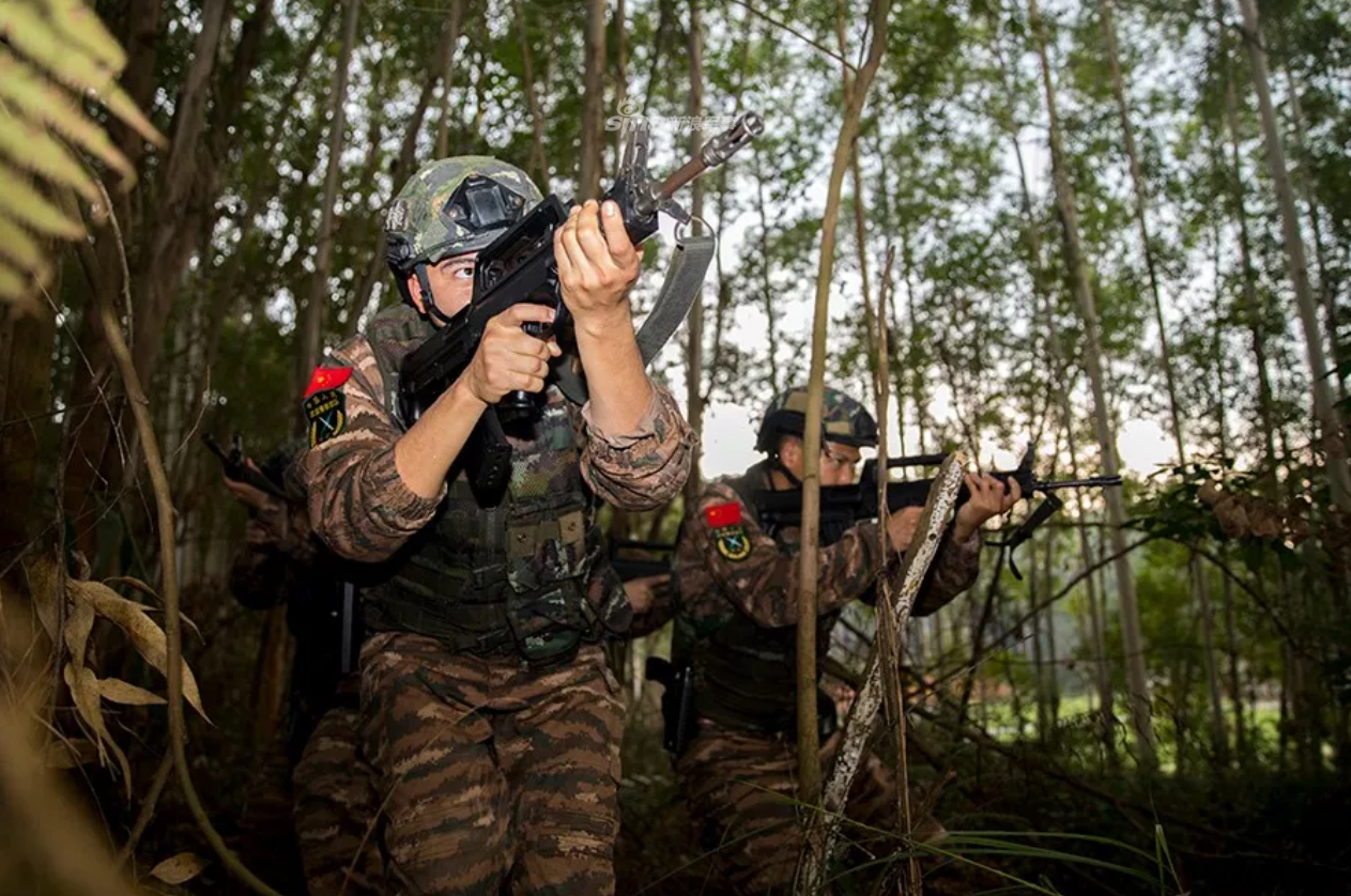 战术调整取胜，实力劣势险胜激情迸发