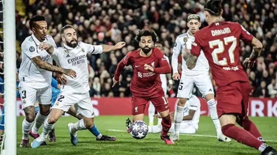 利物浦力克对手，逆转晋级决赛