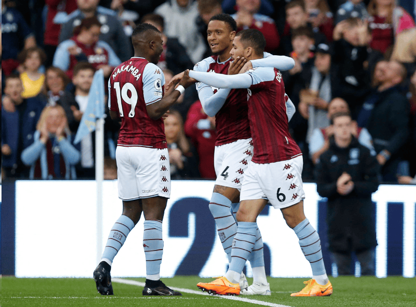 狼队客场取胜，英超挑战极力阻击