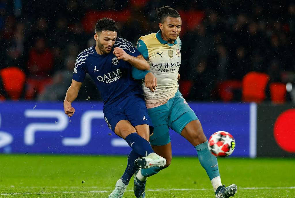 曼城惨败南安普顿，失误频频导致失球