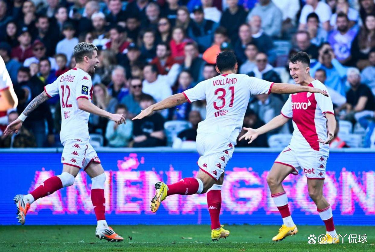 威廉希尔中文站-摩纳哥在客场击败对手，取得关键三分