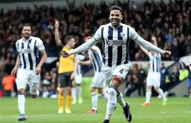 沃特福德客场逆转，取得重要三分