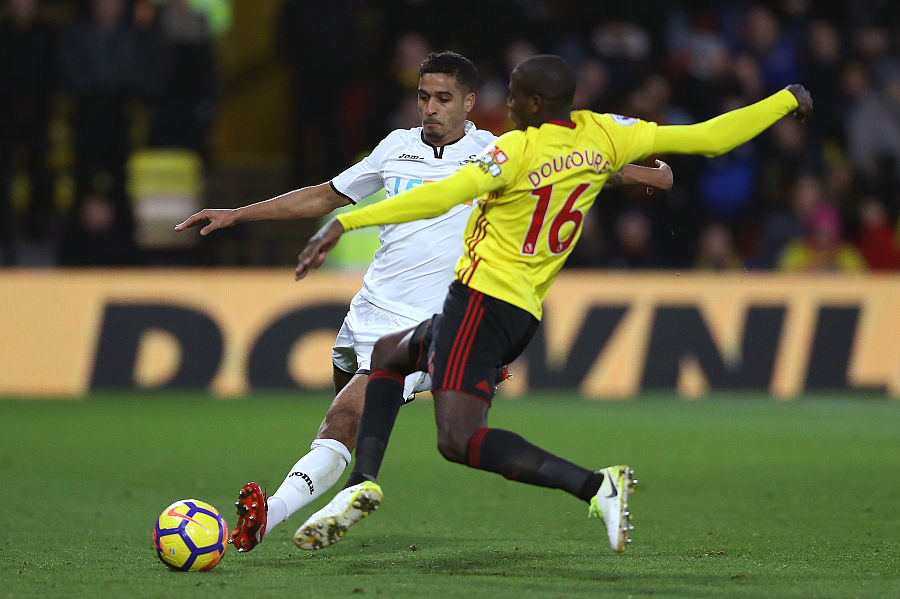 沃特福德客场逆转，取得重要三分