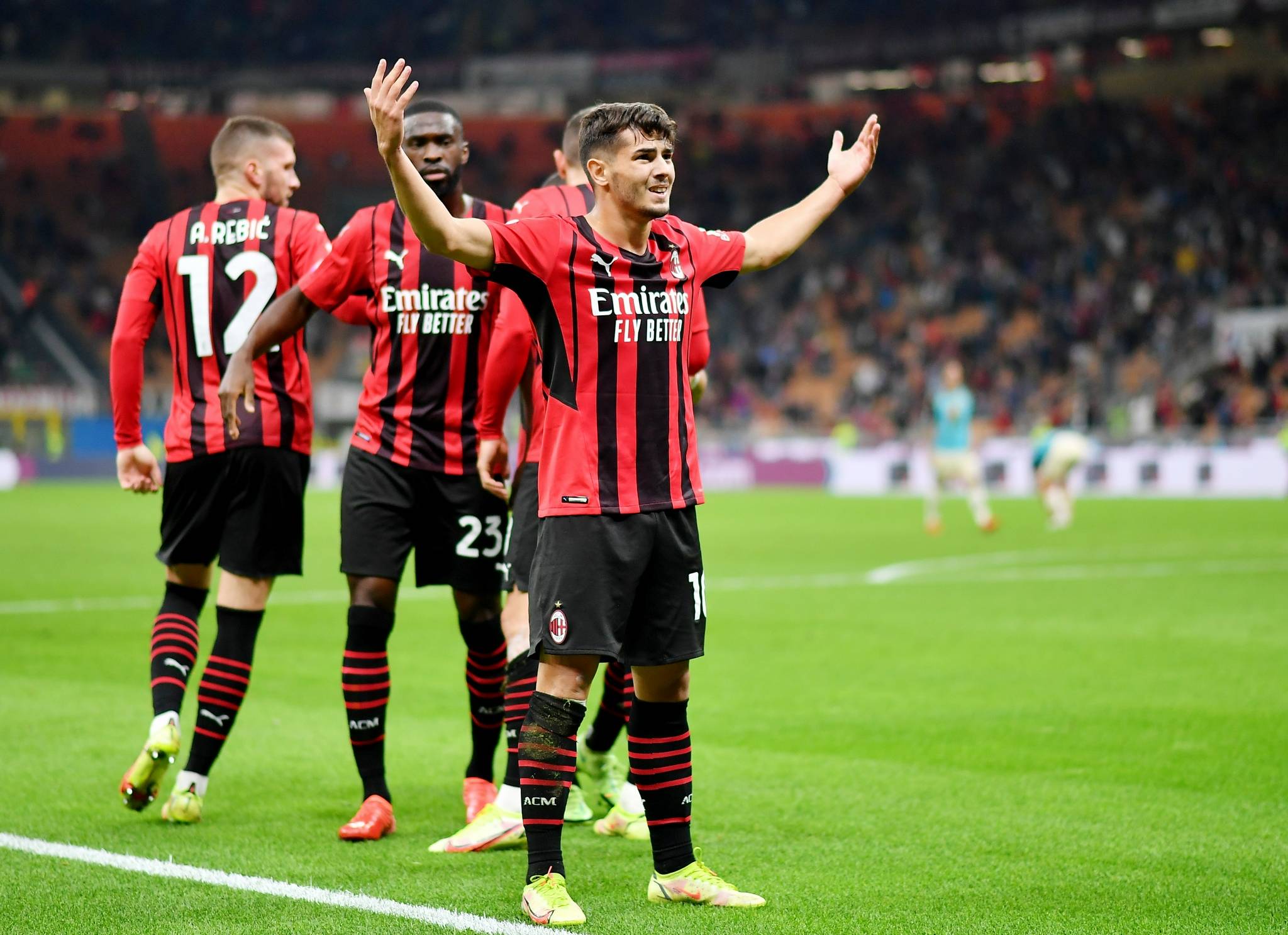 AC米兰客场大胜，提升信心