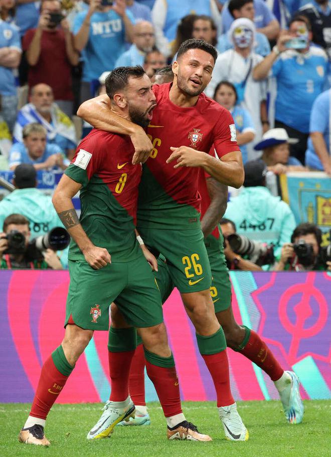 葡萄牙队获胜争夺小组第一，晋级16强