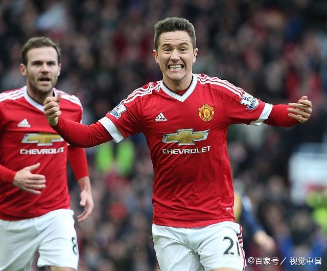 帕尔马大将发挥超水平助球队狂揽胜利