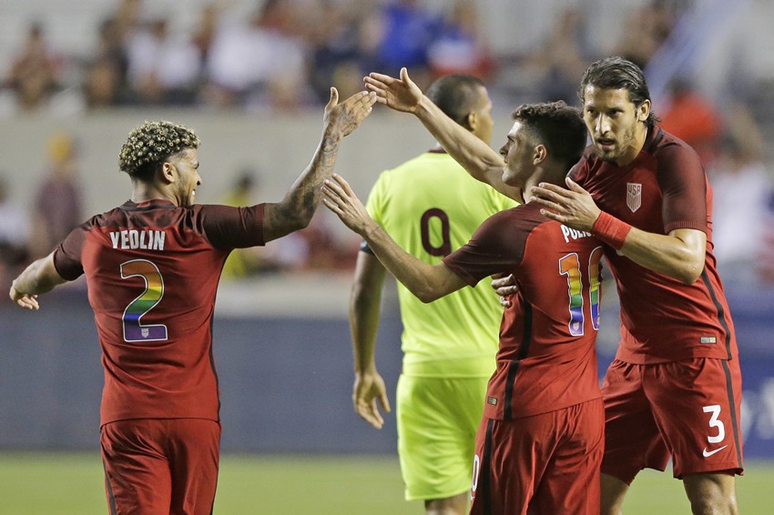 荷兰小胜新西兰，锁定八强席位！