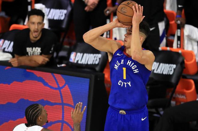 切尔西防守扎实成功稳操胜券 切尔西防守扎实成功稳操胜券