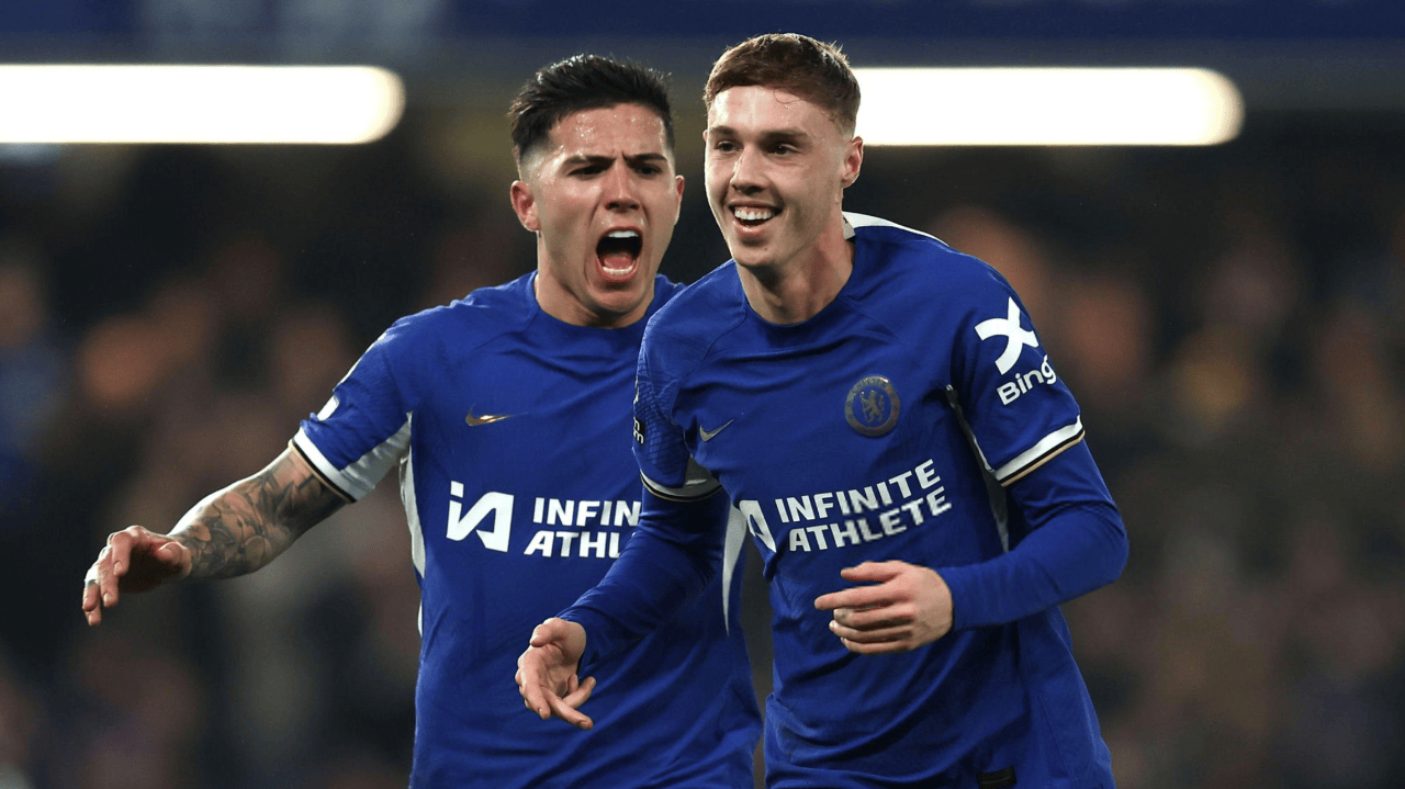 曼联主场逼平切尔西，联赛排名优秀