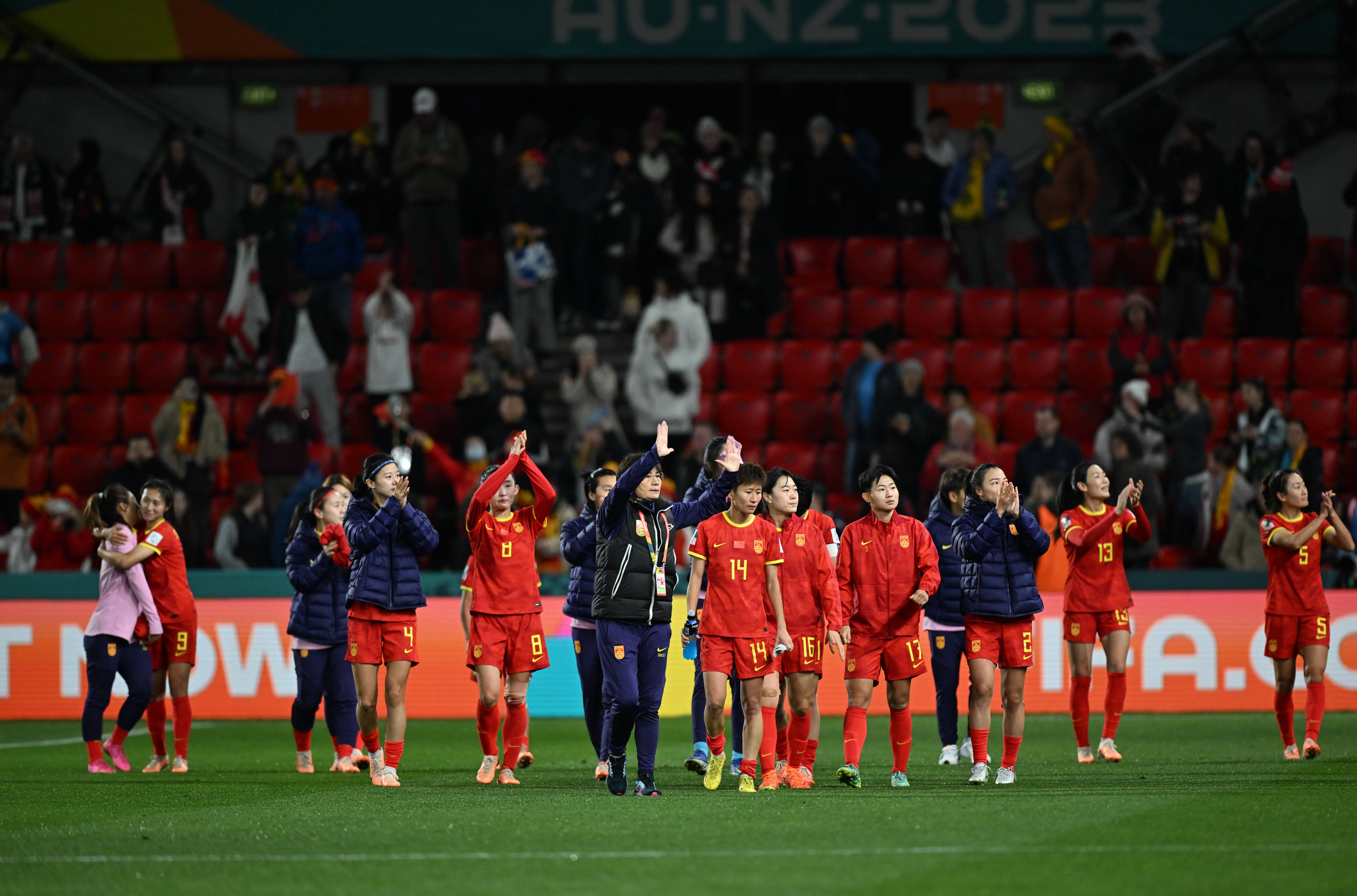 中国女足在国际比赛中战胜对手