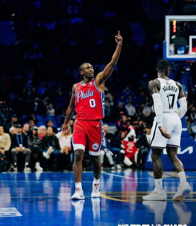 76人客场战胜魔术，西蒙斯狂砍三双数据