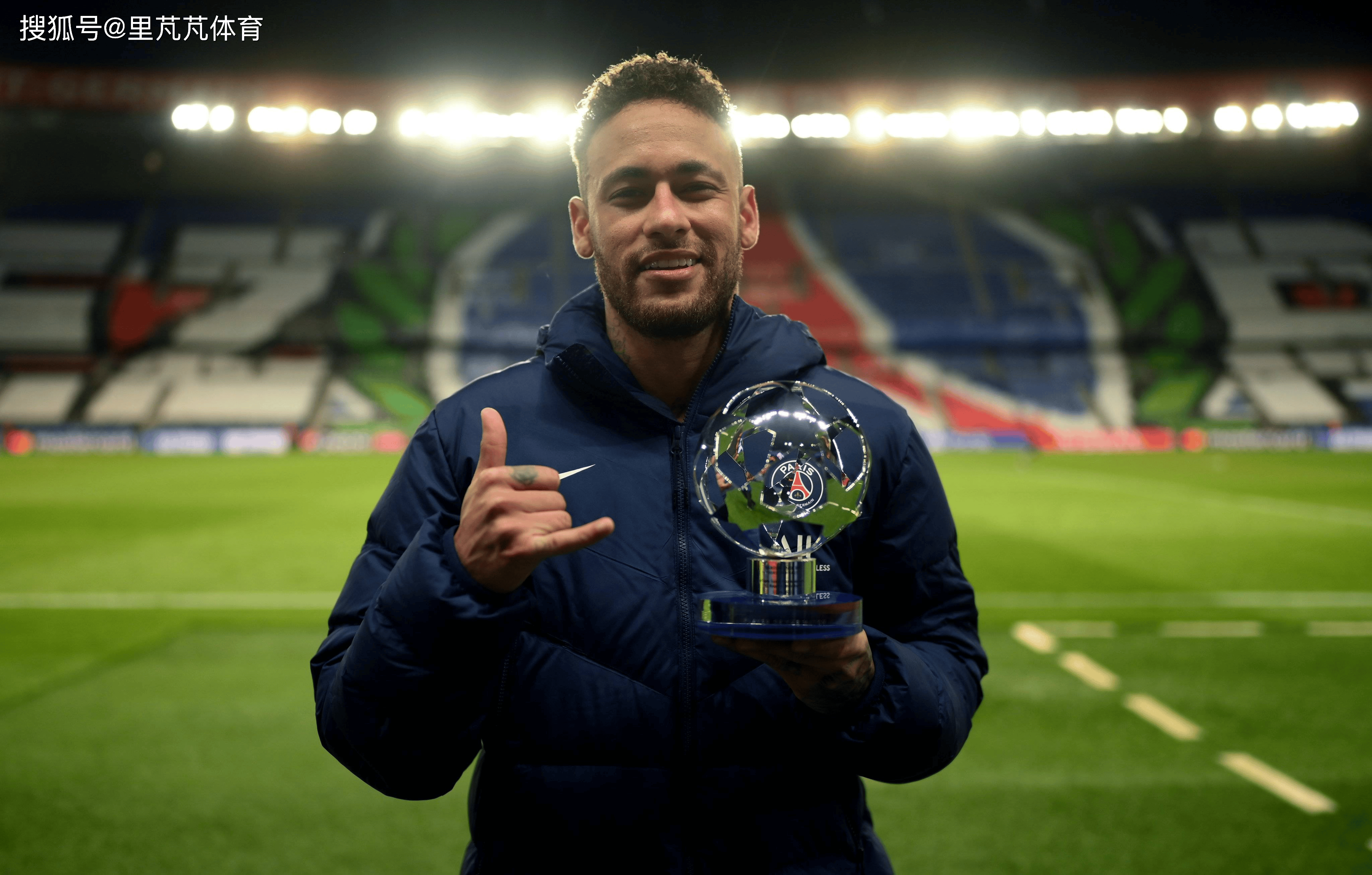 巴西前锋内马尔在美洲杯中表现出色