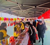 支持者红彤彤，篮网紮紮实实胜勝