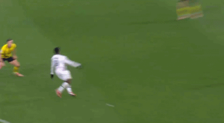 弗赖堡主场战平云达不莱梅，保持良好状态