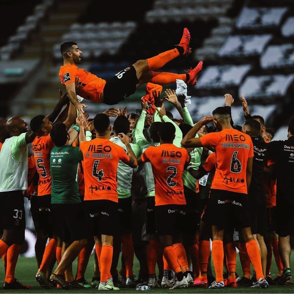 伊朗劲旅实现惊艳逆转，一路晋级