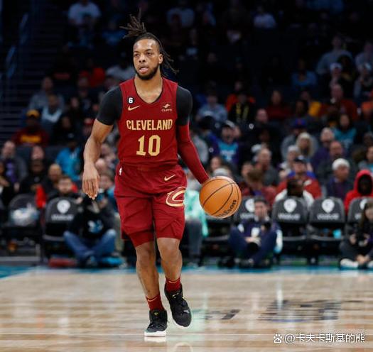 猛龙公布首发阵容：全队团结一致迎接新赛季