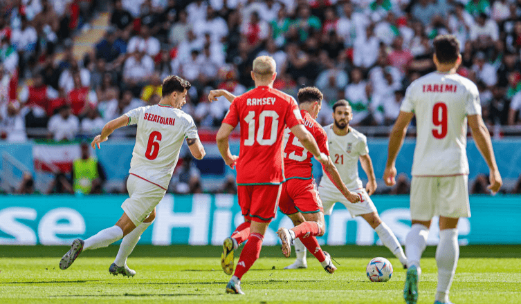 伊朗队险胜取胜，晋级形势稍稍好转