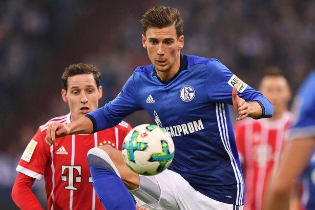 格雷茨卡上演帽子戏法，拜仁大胜沙尔克