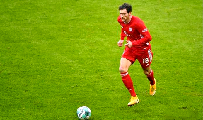 格雷茨卡上演帽子戏法，拜仁大胜沙尔克