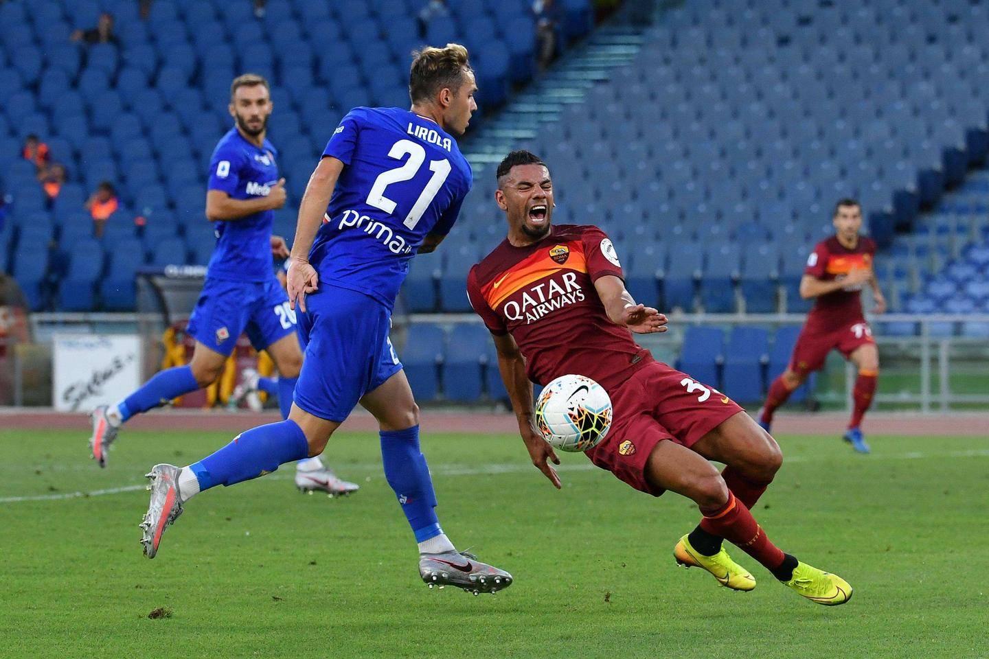 斯图加特踢球队成功击败实力强劲对手