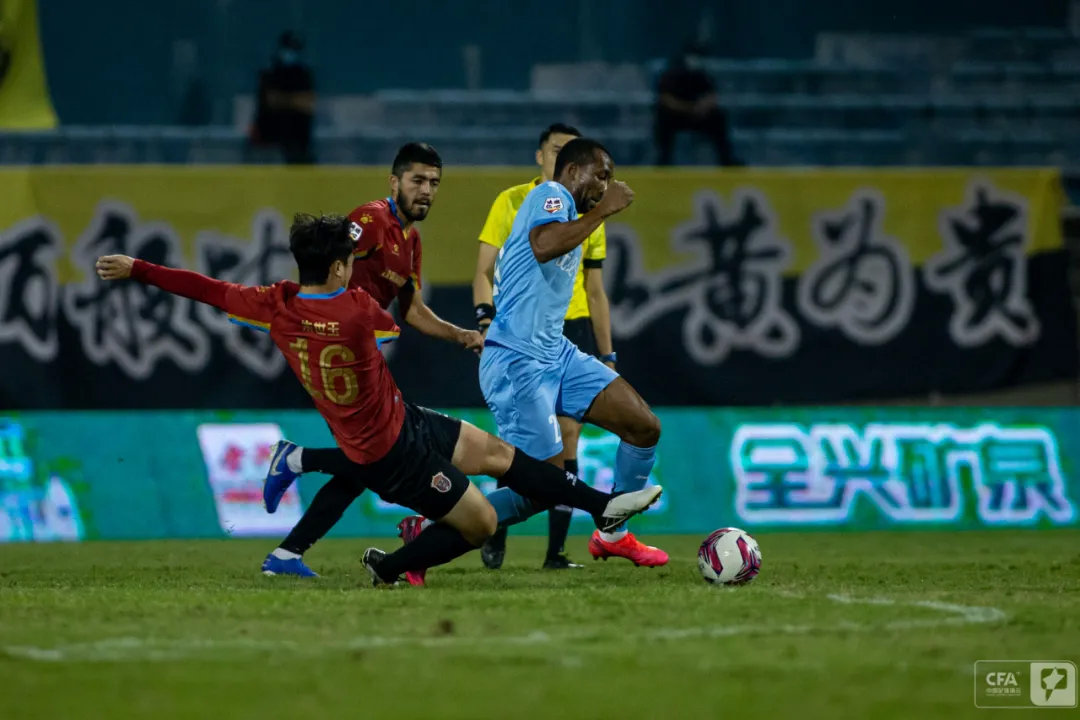 意大利憾平克罗地亚，小组出线形势依旧紧张