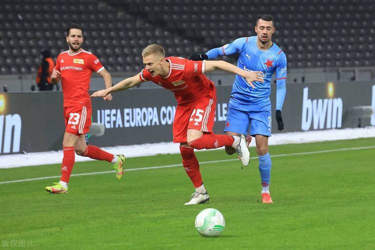 沃尔夫斯堡客场险胜，喜迎关键胜利