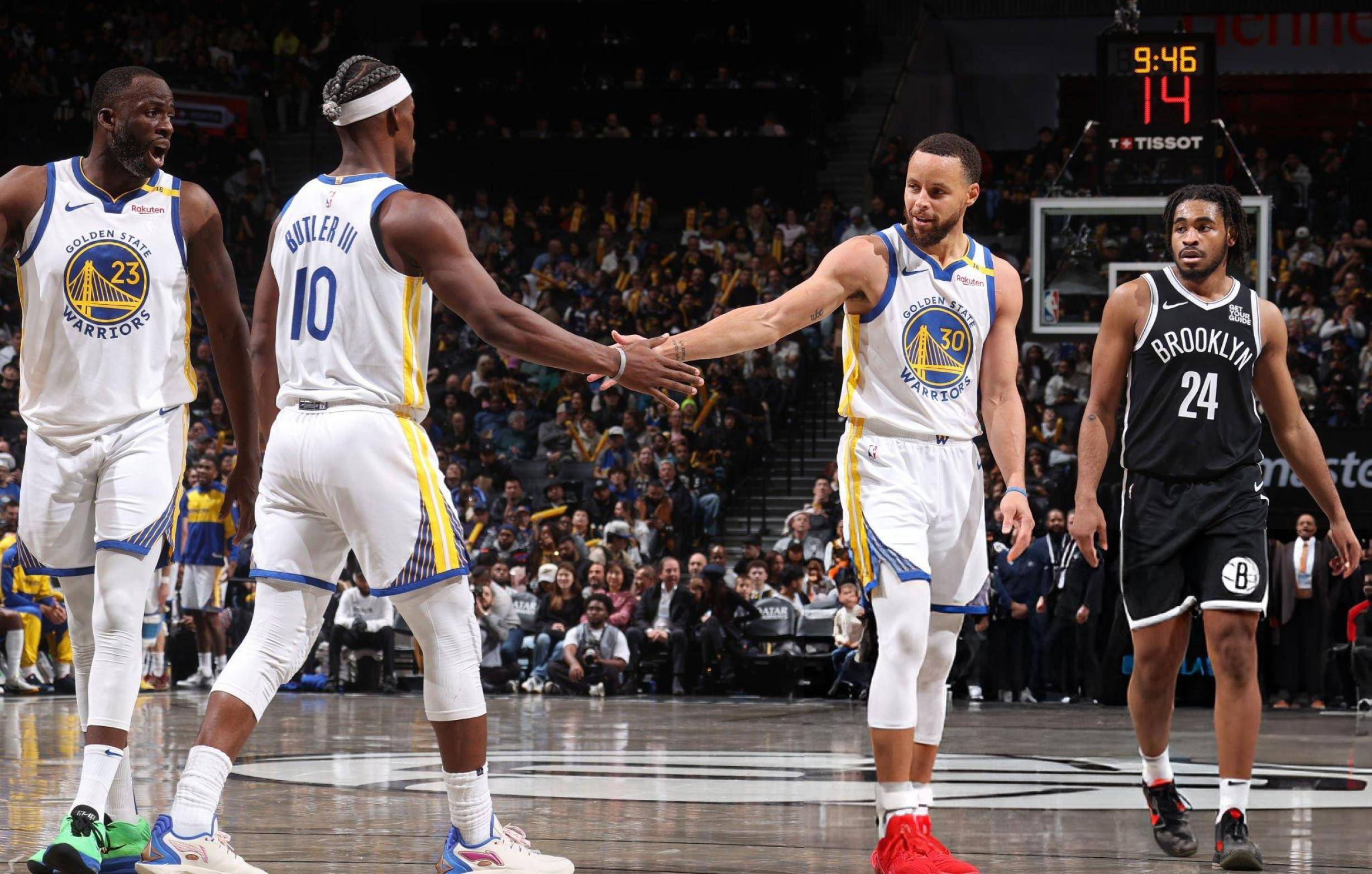 篮网主场战胜勇士，取得六连胜