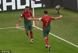 博洛尼亚主帅谈胜利秘诀：团结合作取得胜利