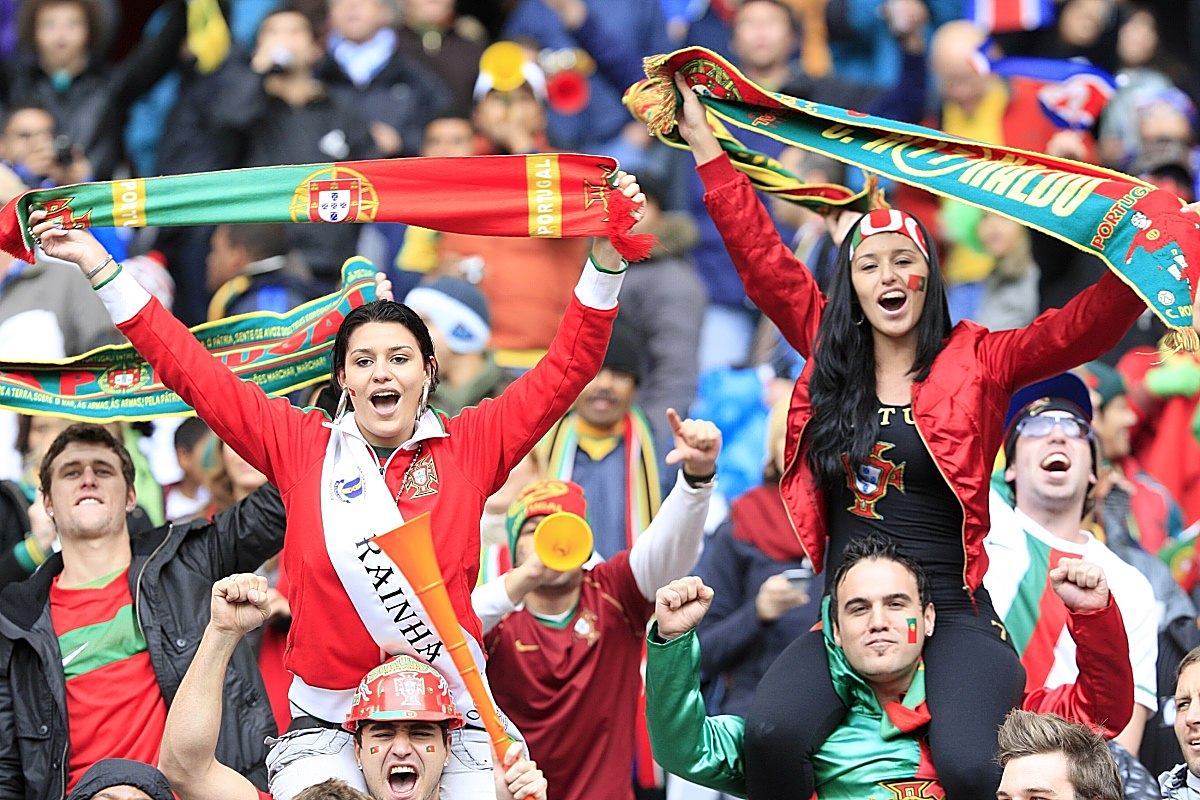 欧洲杯预选赛实力悬殊战况激烈