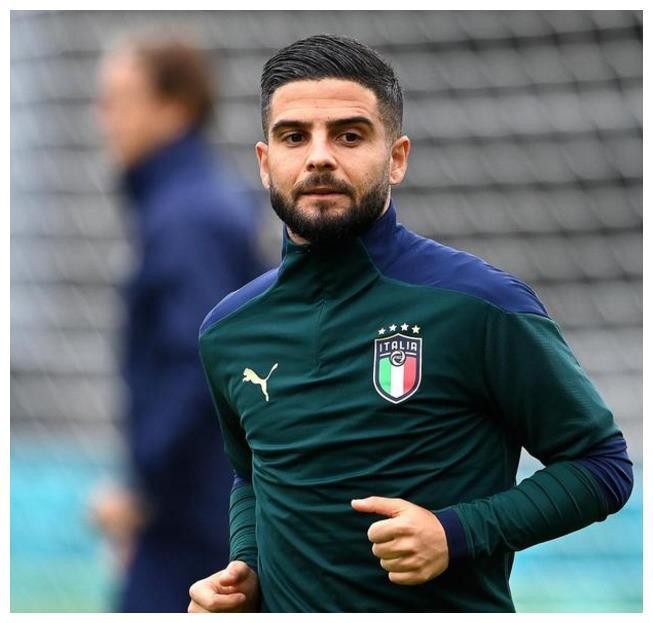 波兰遭遇重创，瑞士点球晋级16强