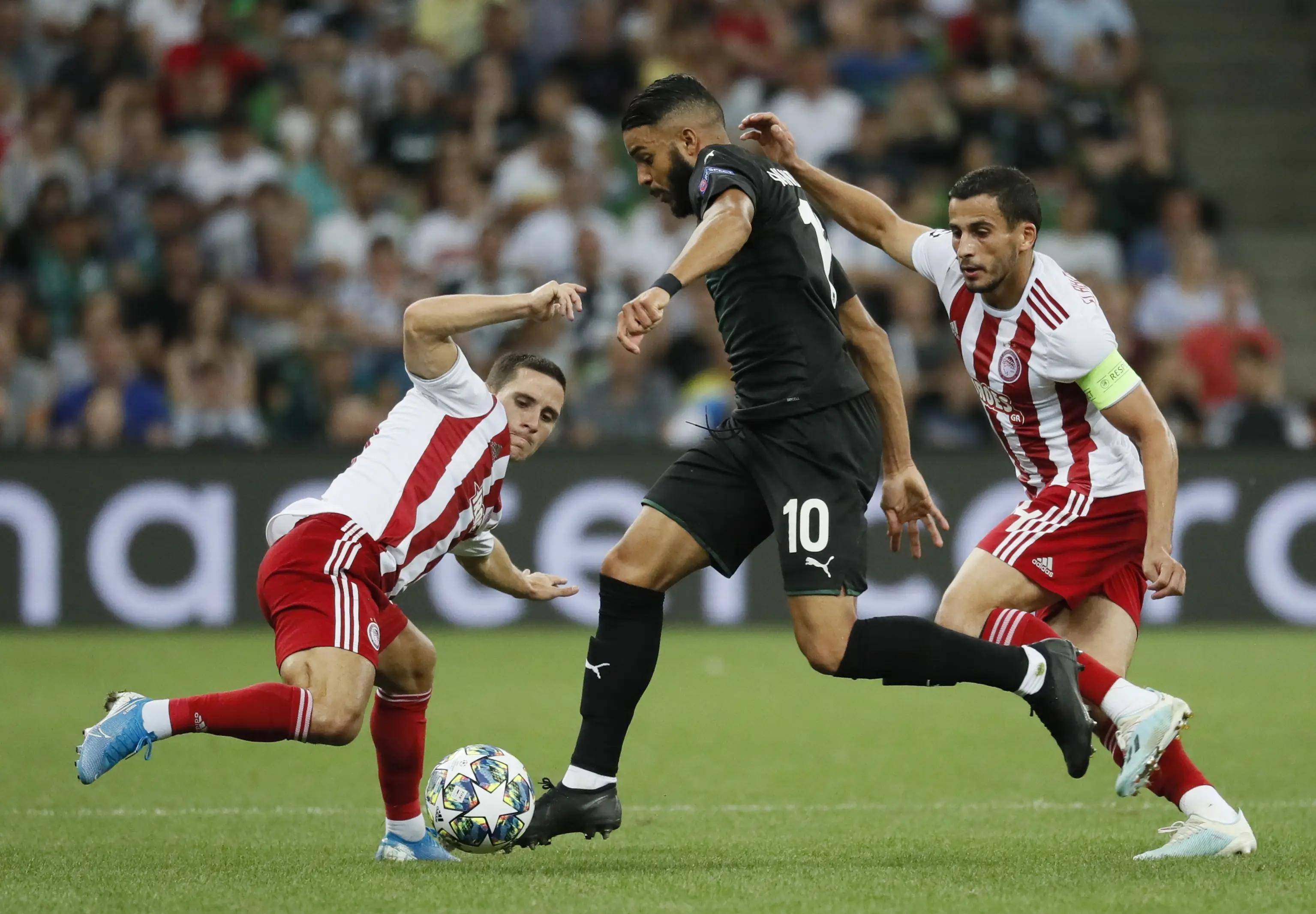 佛罗伦萨攻击组合默契，连战连捷