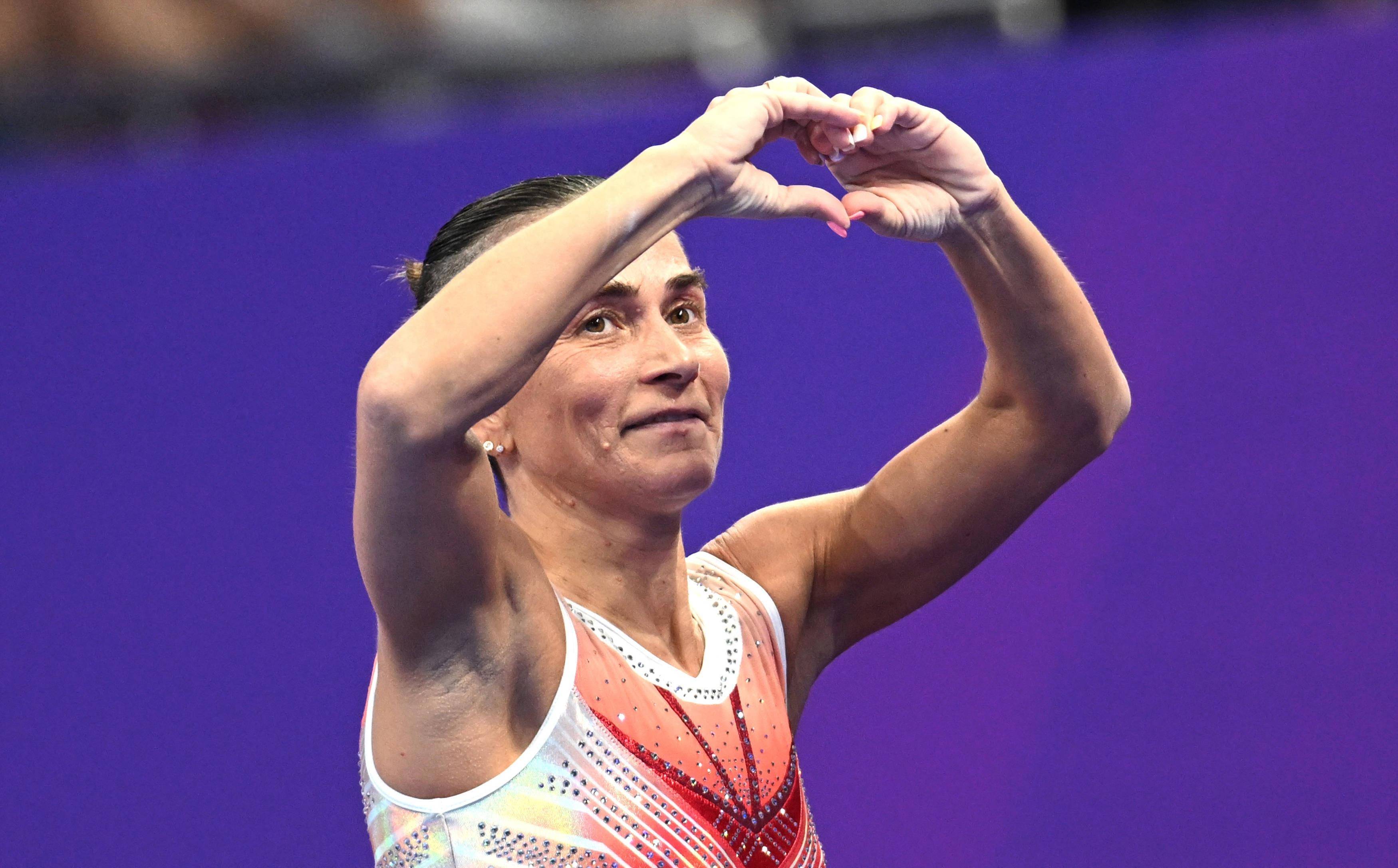 一路向前！运动员全力以赴，奋勇拼搏角逐金牌