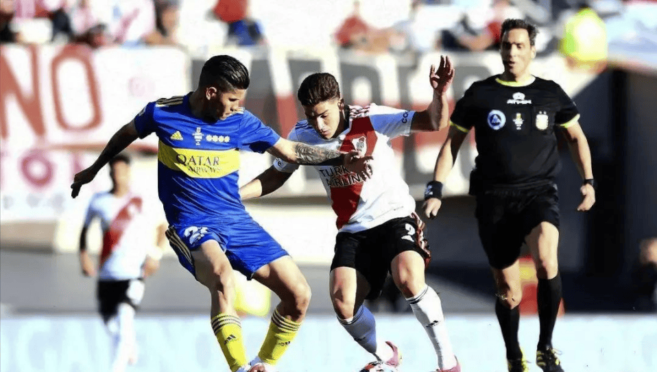 柏林联队连平多特蒙德，保持不败走势