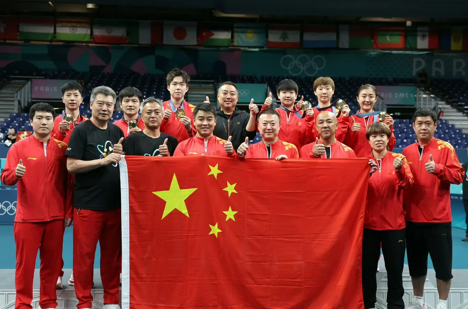 莱茵运输队继续保持不败，球员表现出色