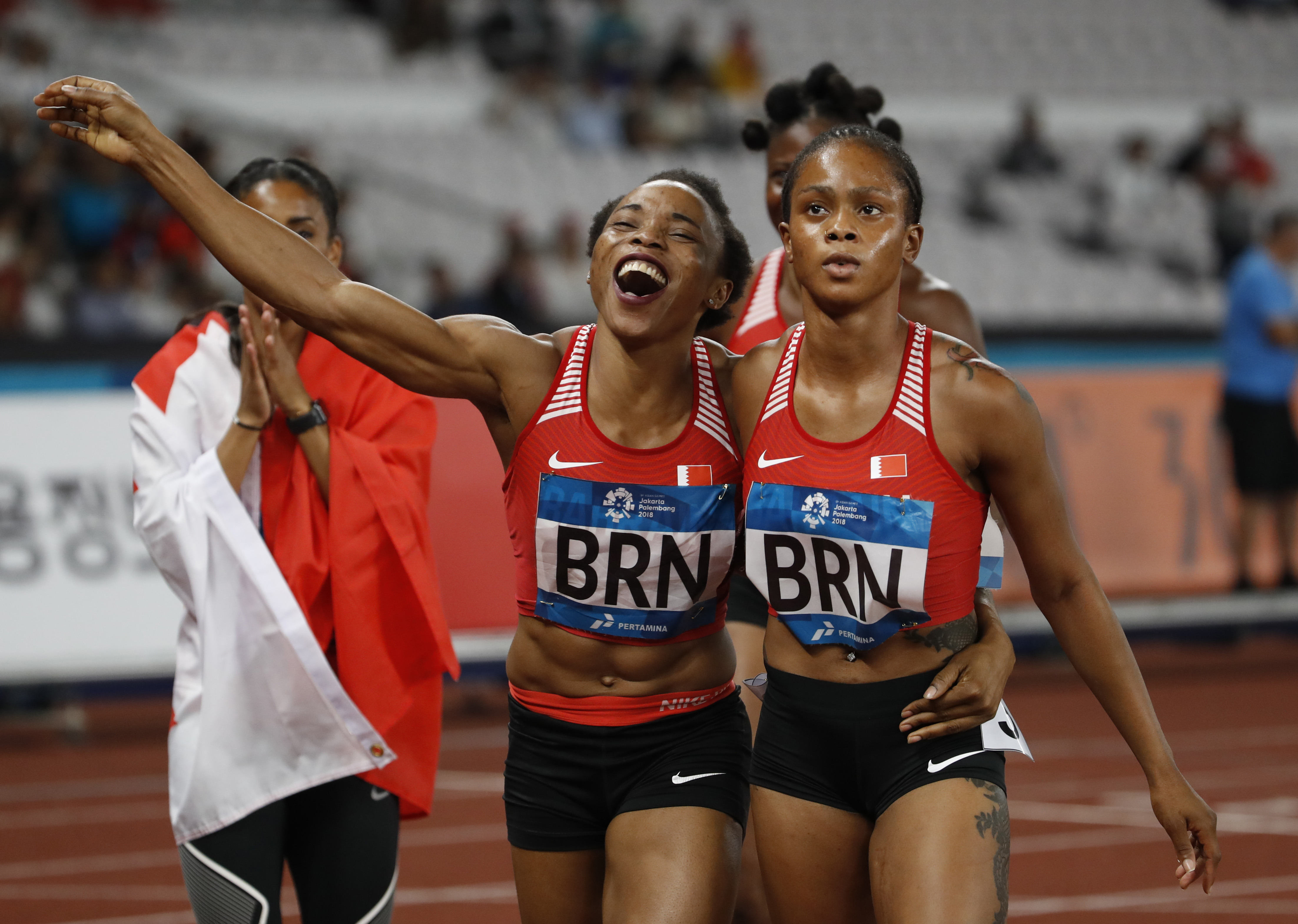 哈萨克斯坦田径选手无往不胜，夺得金牌