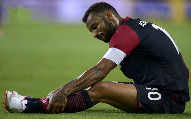 卡利亚里客场失利，保级压力骤增