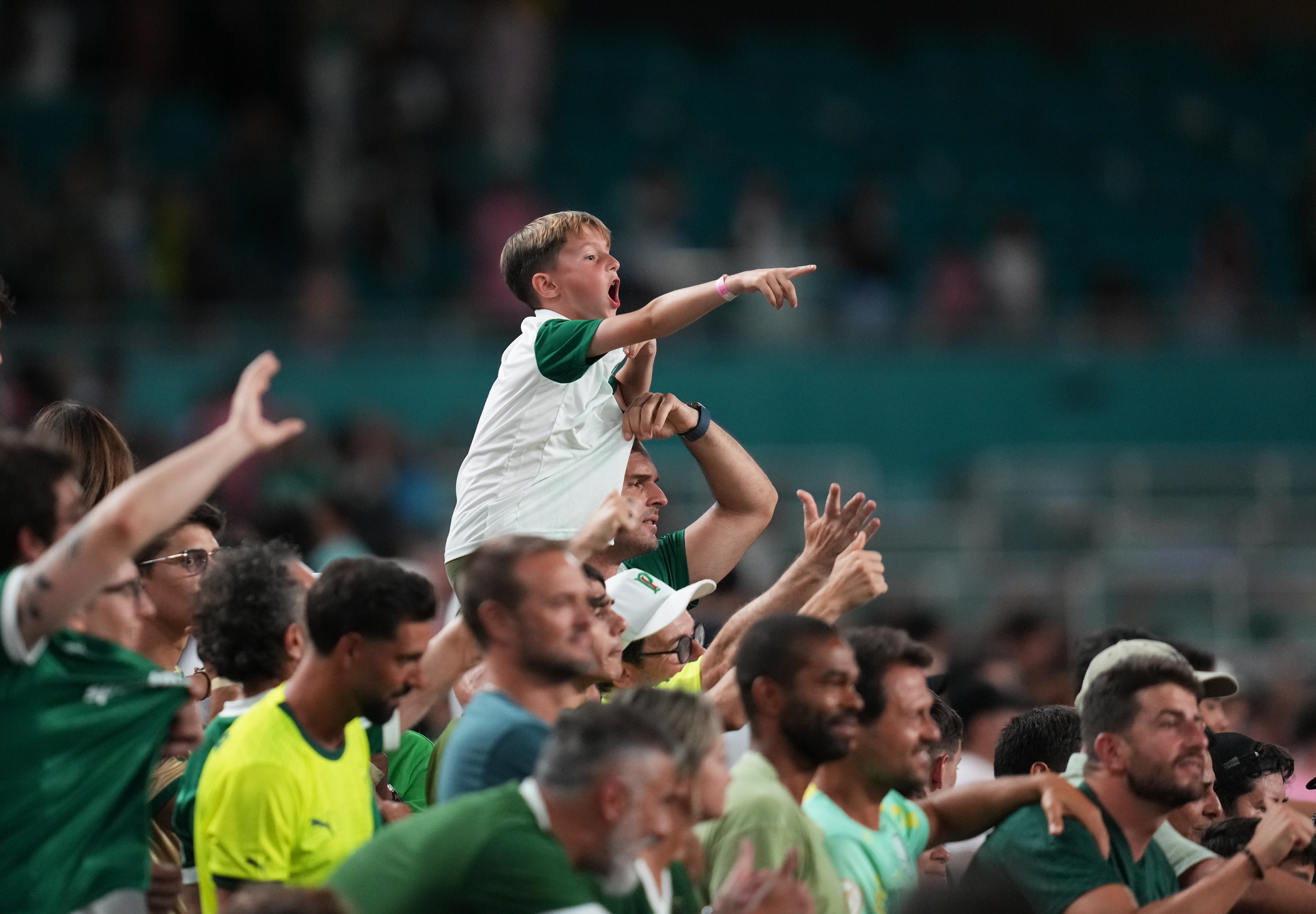 全球顶级俱乐部参加国际足球赛 全球顶级俱乐部参加国际足球赛