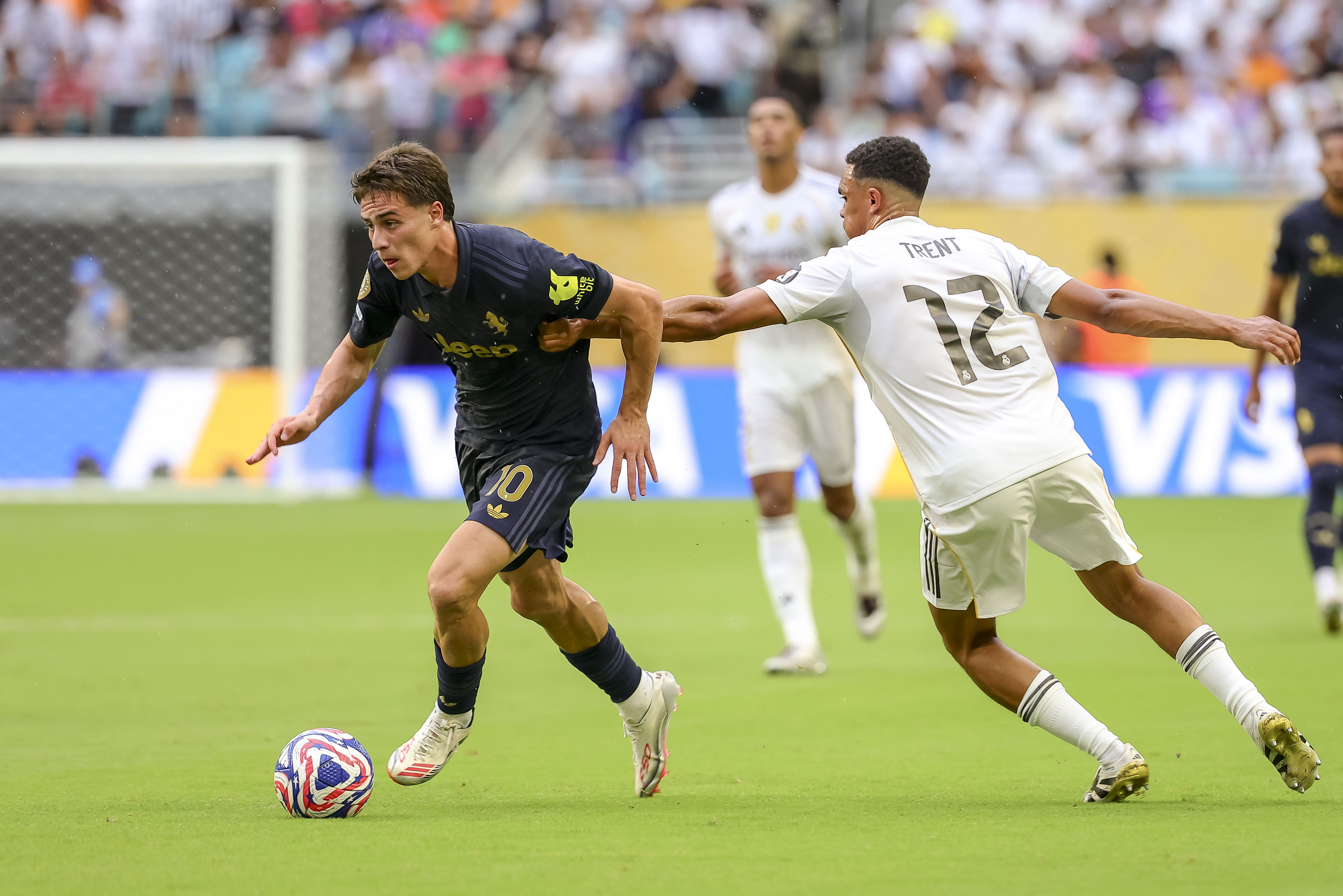 全球顶级俱乐部参加国际足球赛 全球顶级俱乐部参加国际足球赛