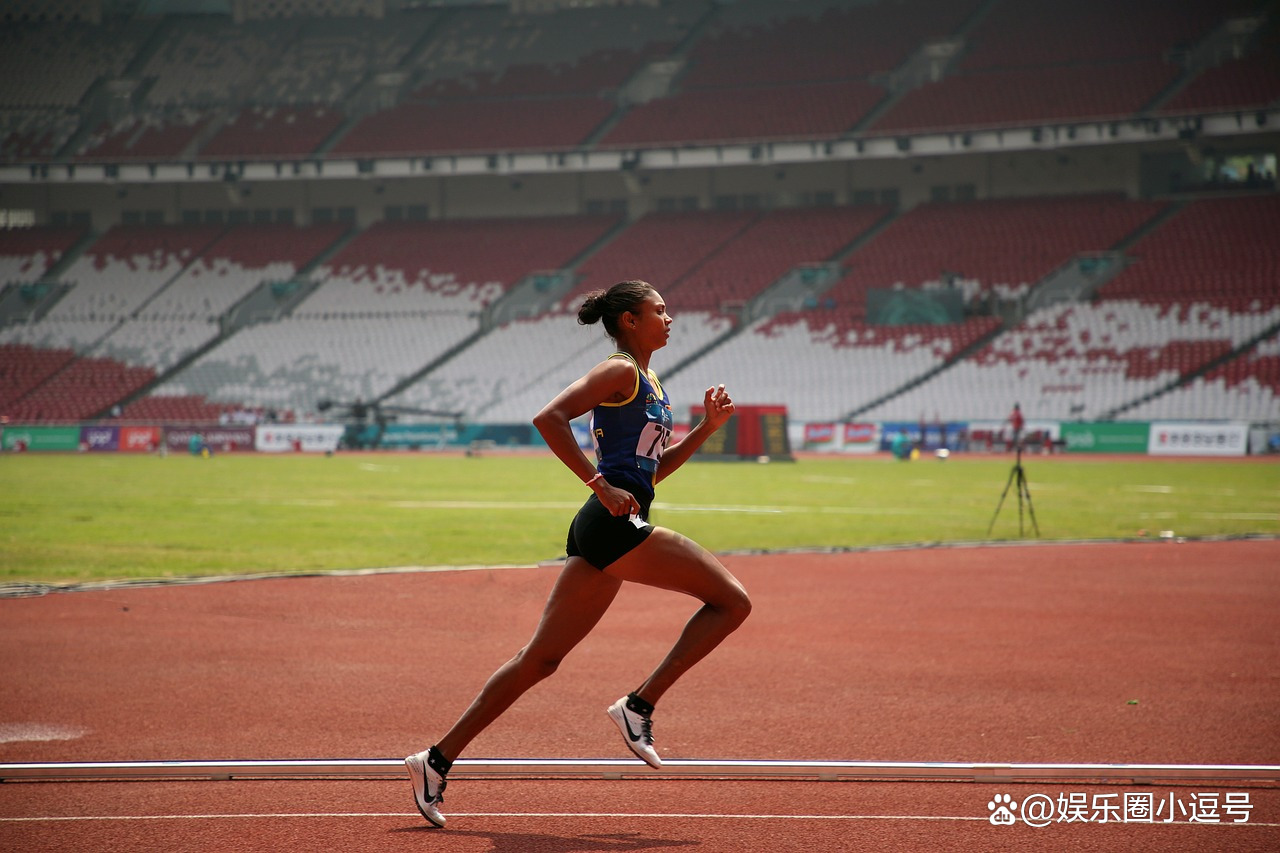 英国威廉希尔-冲刺终点！国家健儿奋勇向前