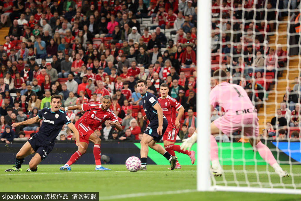 巴塞罗那队将迎战阿森纳队