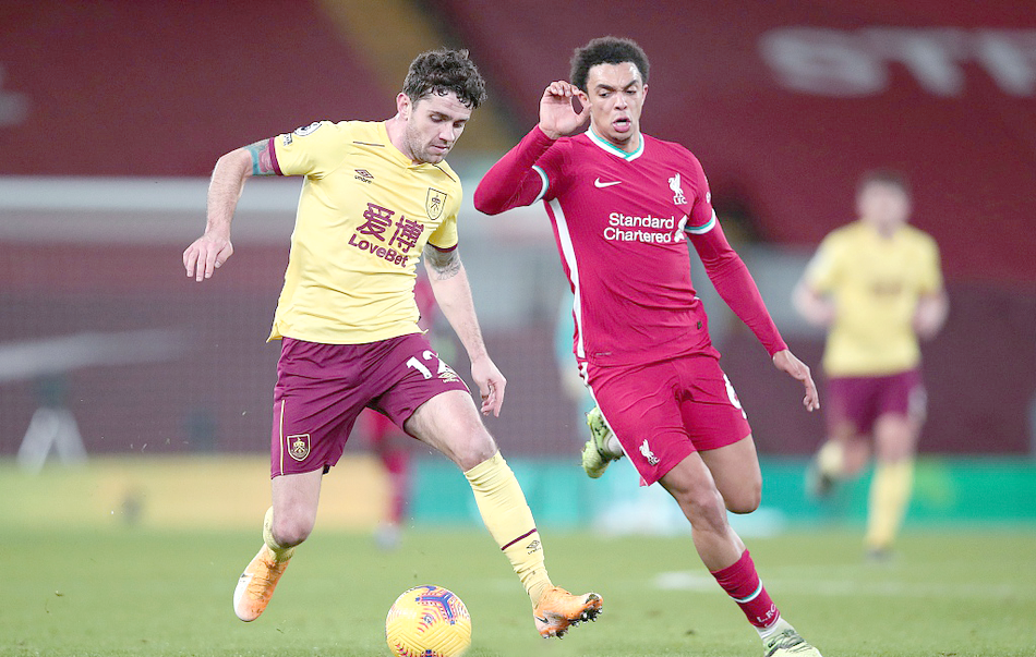 利物浦客场惊险获胜，卫冕之路再续几步