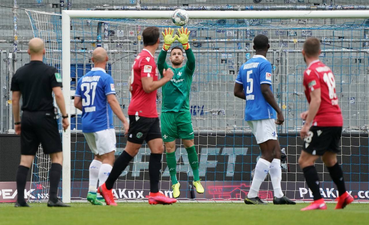 汉诺威96主场遭遇失利，遭遇困境积分榜倒数