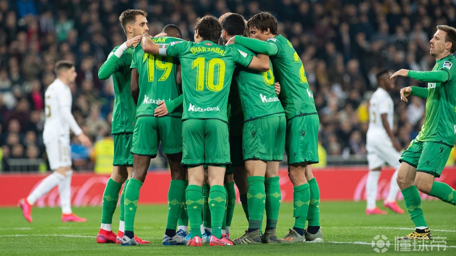 皇家社会打破僵局，胜利晋级