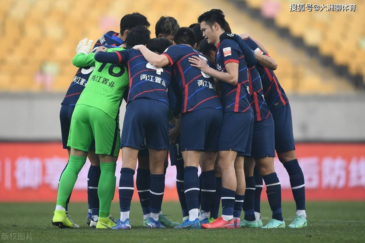 非洲劲旅跻身大洲杯四强,引发热议 非洲劲旅跻身大洲杯四强,引发热议