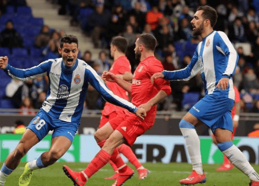 瓦伦西亚迎来复兴，球队备战下场对决